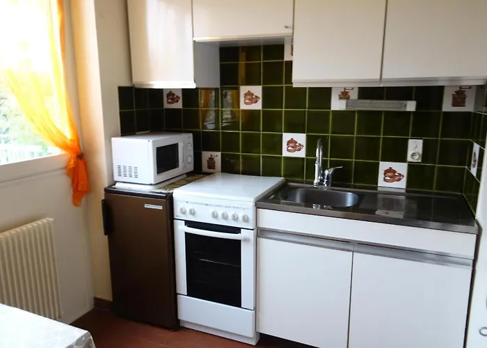 Montcalm C - Coquet Avec Piscine Et Tennis Dans La ! Mae-6854